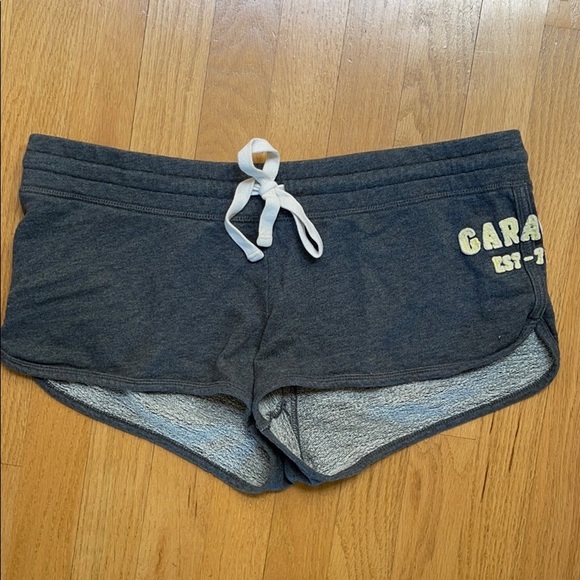 GARAGE- small lounge shorts - Picture 1 of 2